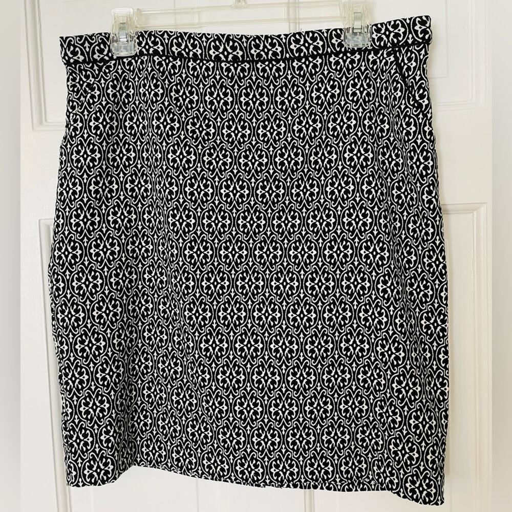 db Knit Skirt with Pockets !!